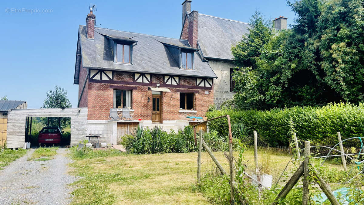Maison à QUIERZY