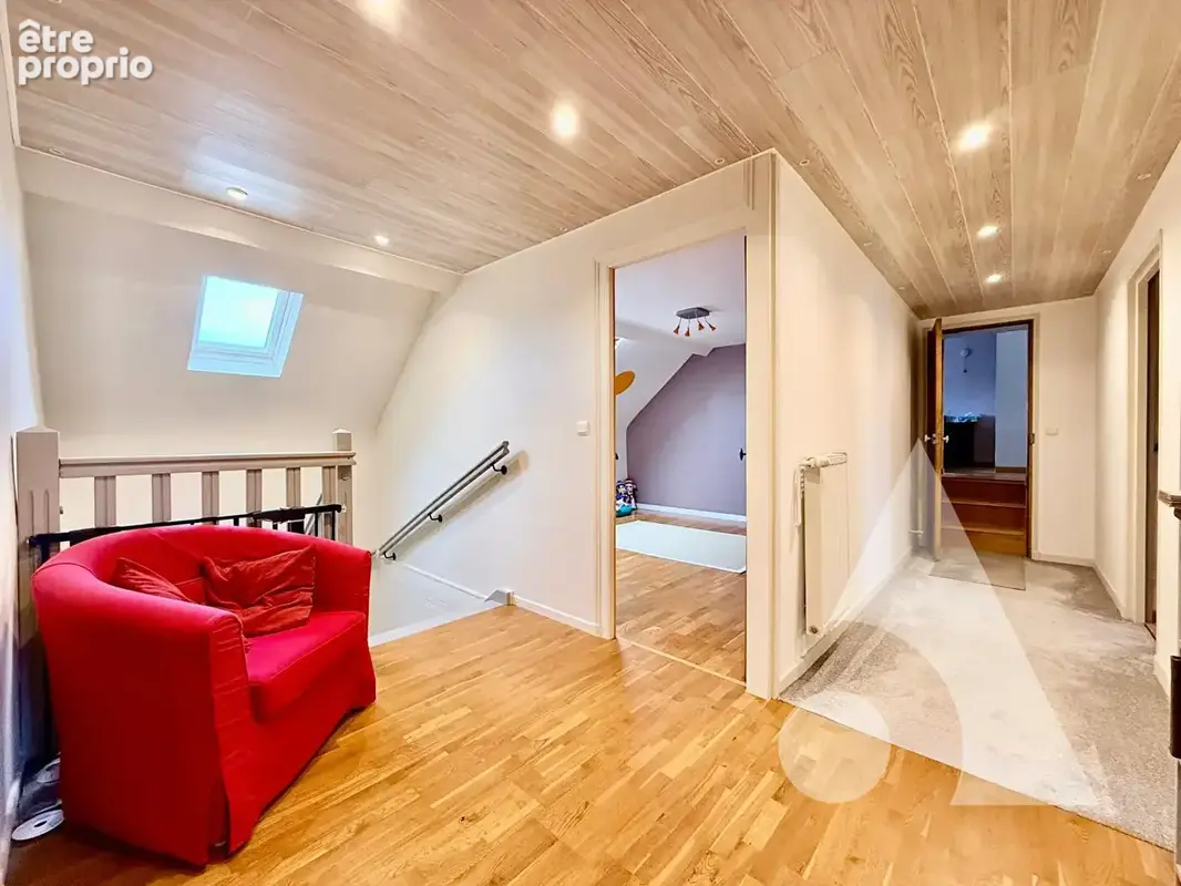 Maison  ancienne de 195 m² 4 chbres avec dépendance et jardin - photo 9