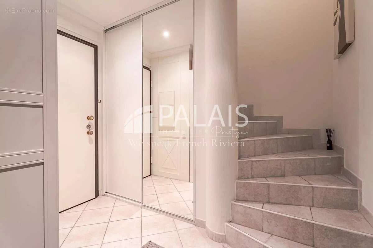 Appartement à BEAULIEU-SUR-MER