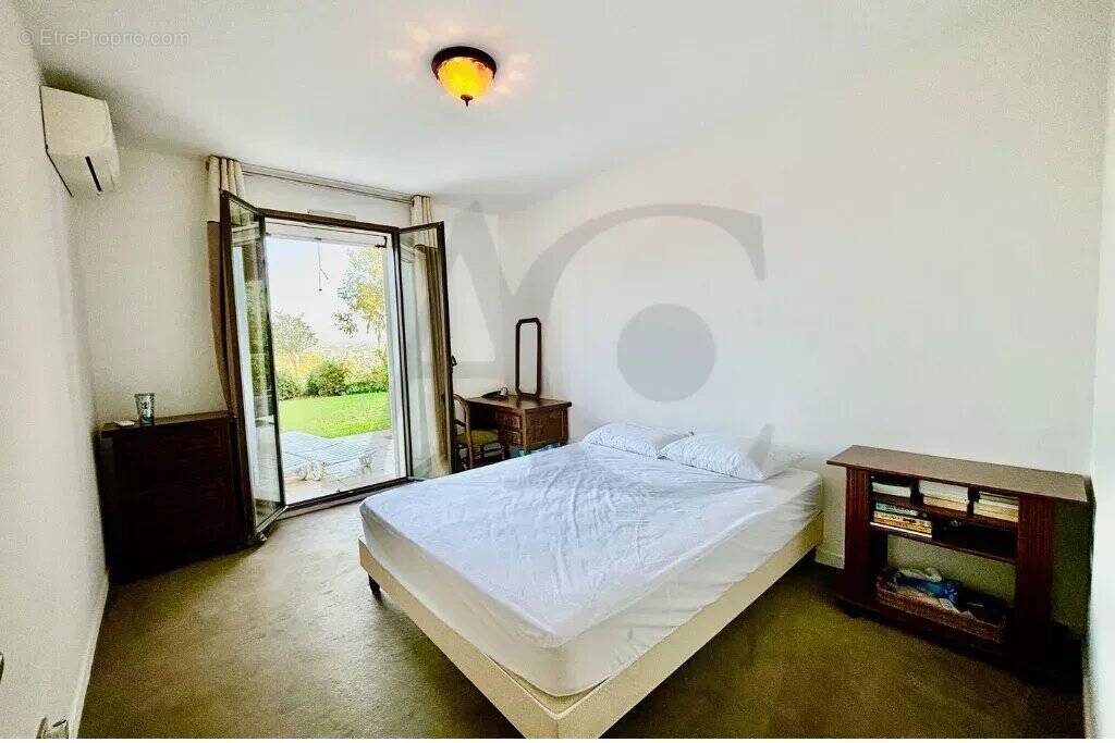 Maison à VILLENEUVE-LOUBET