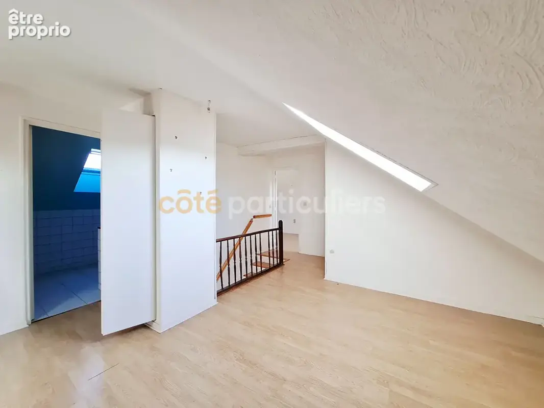 Maison familiale 110 m², 3 Chambres, 527 m² de terrain à Ponts - photo 10