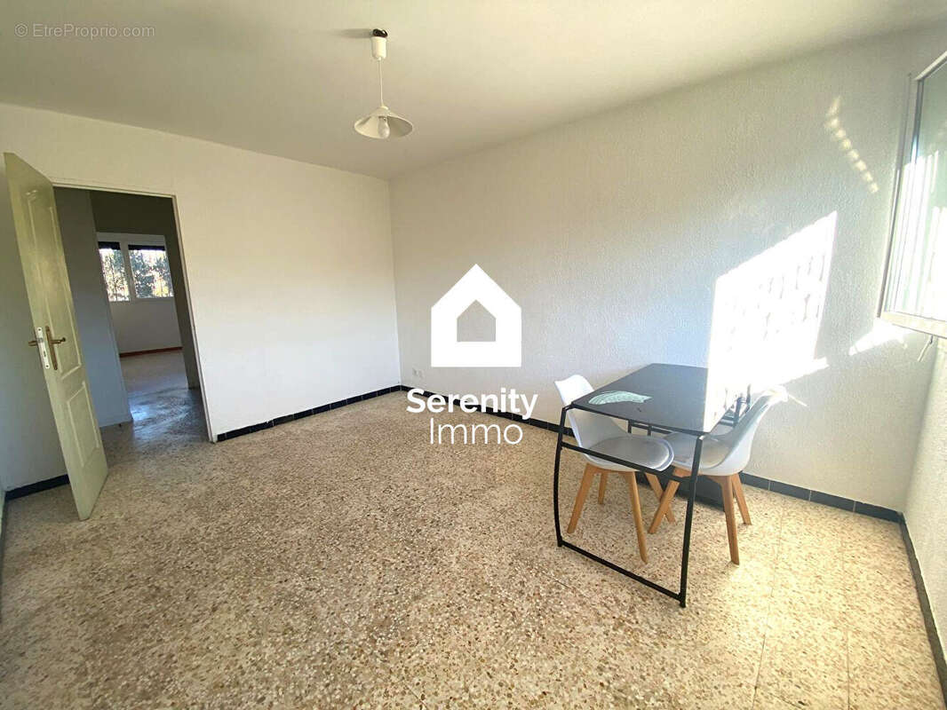 Appartement à MARSEILLE-15E