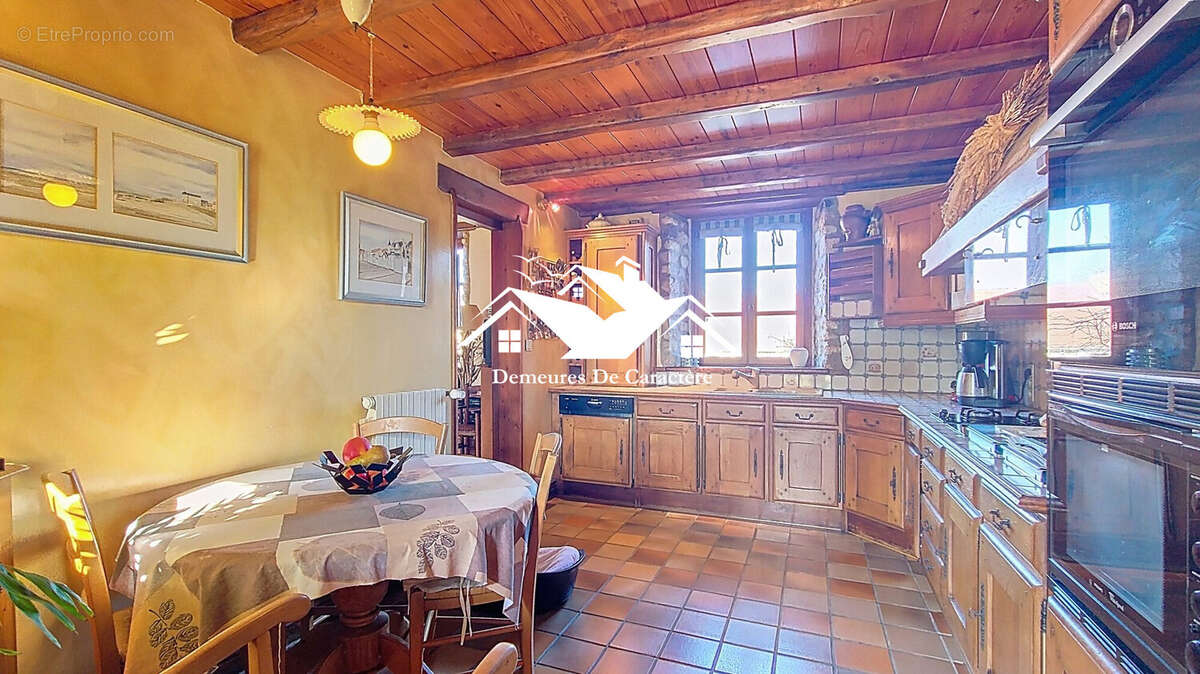 Maison à RETY