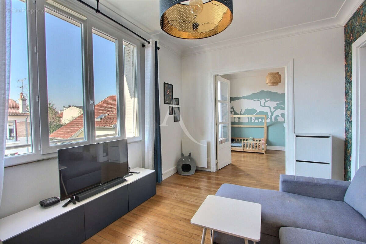 Appartement à ASNIERES-SUR-SEINE