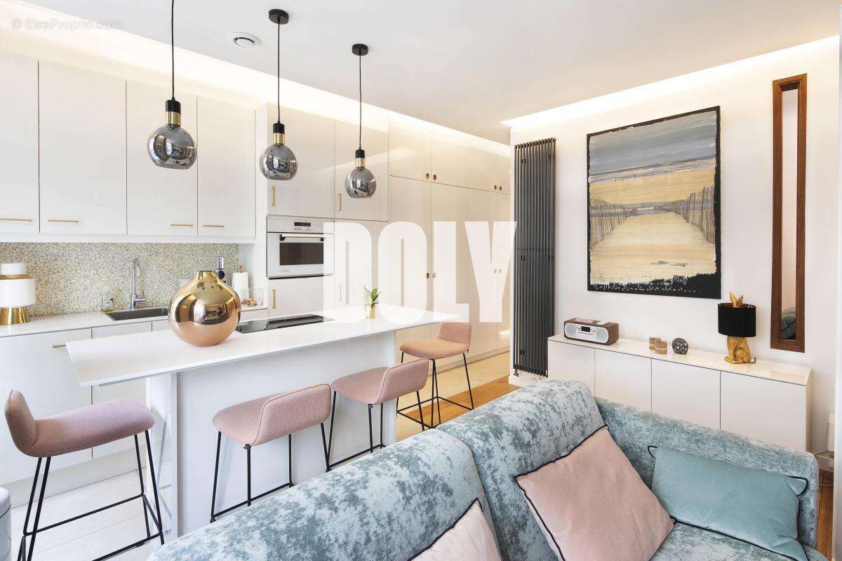Appartement à LEVALLOIS-PERRET