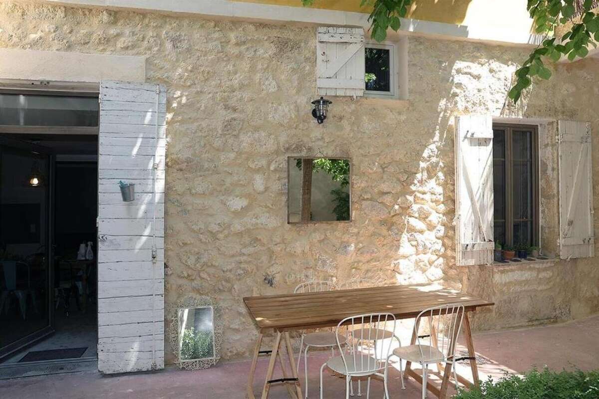 Photo 6 - Maison à LA ROQUE-D'ANTHERON
