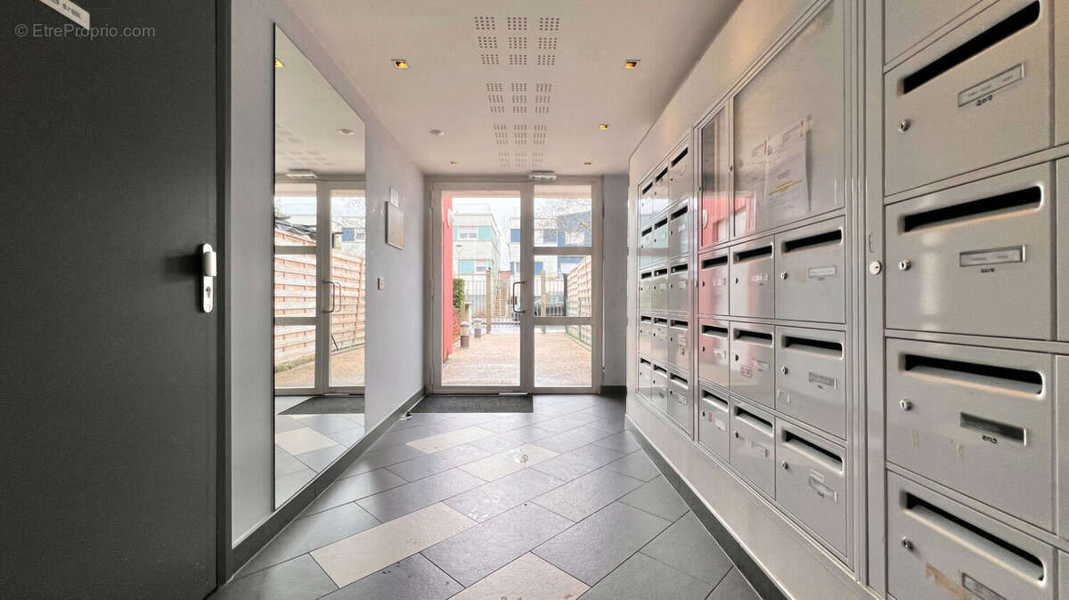 Appartement à CORBEIL-ESSONNES
