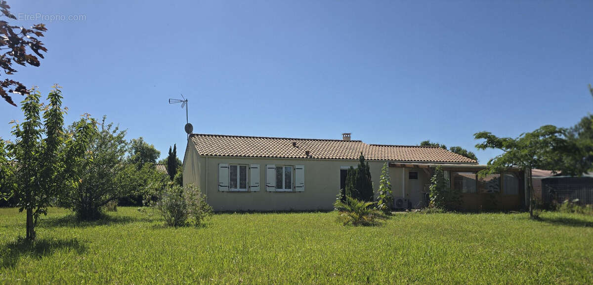 Maison 85 m² à Gemozac  - photo 2