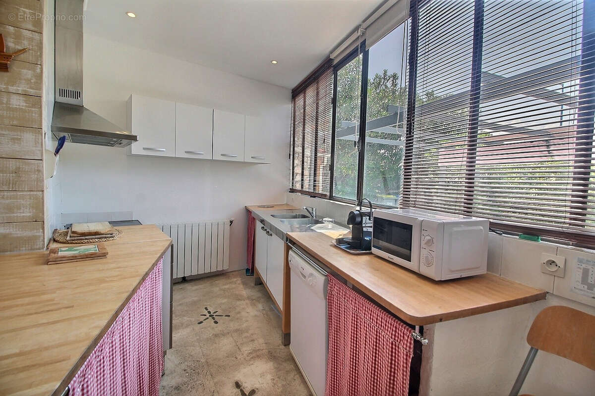 Maison à SAINT-CYPRIEN