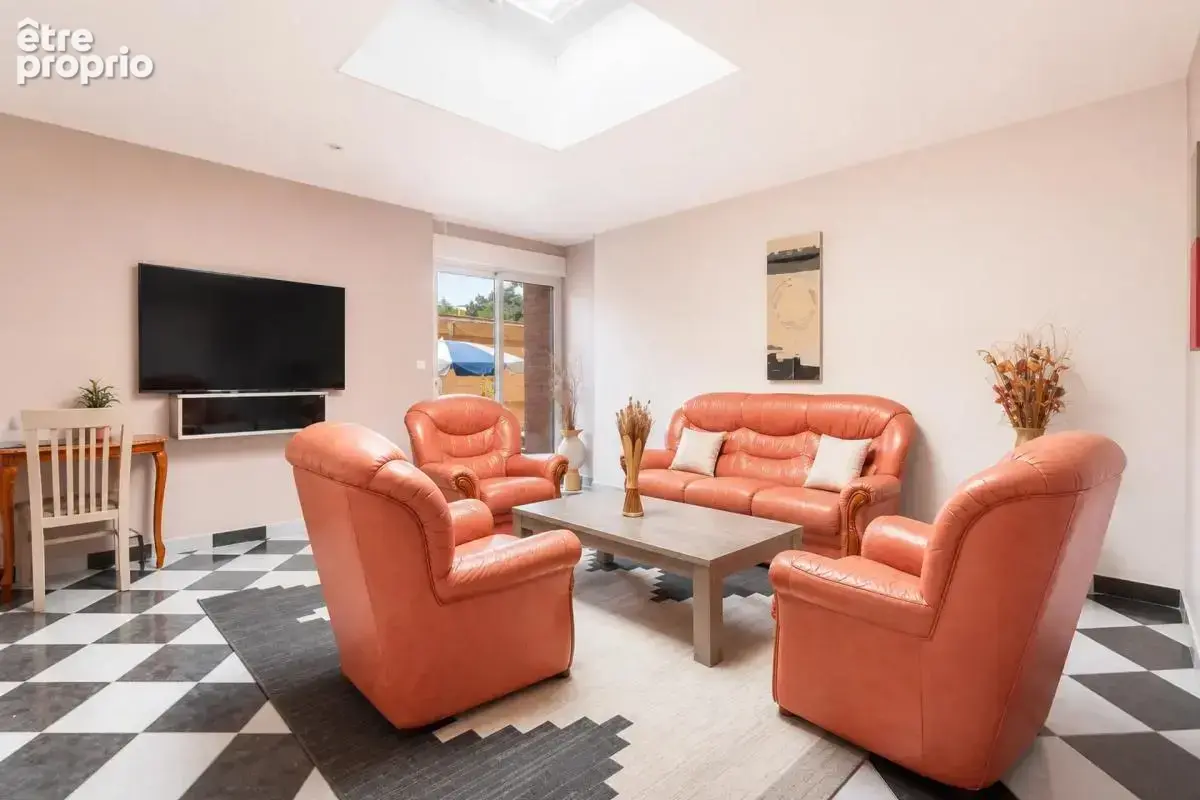 Maison 6 pces - 130 m² + garage, cour et cave -à Hellemmes-Lille - photo 2