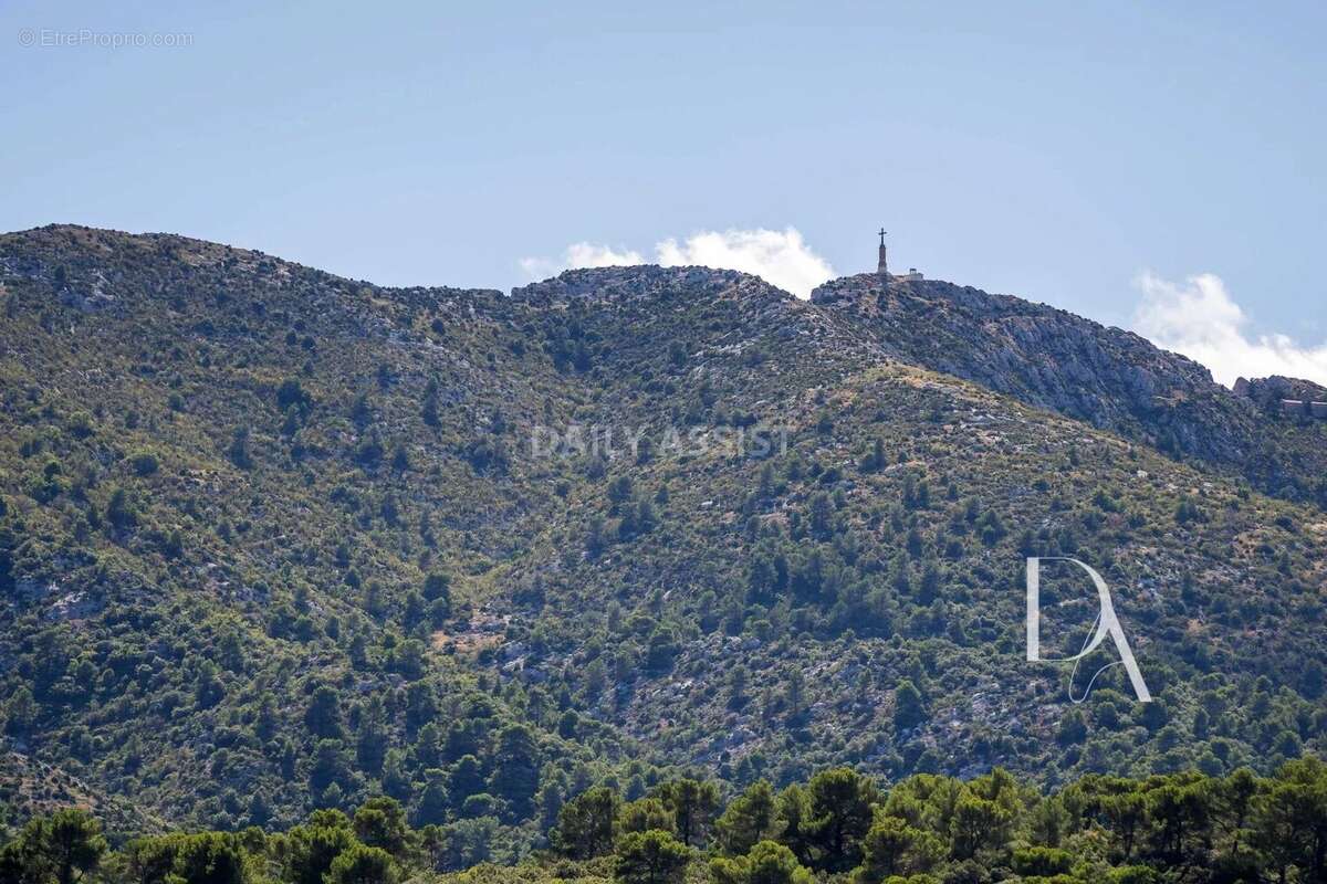 Appartement à VAUVENARGUES