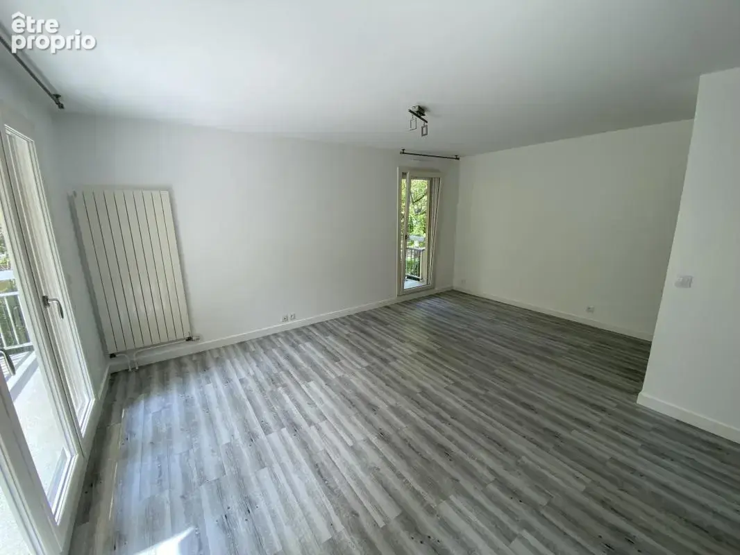 ANGERS SUD : Appartement lumineux, rénové avec goût, balcon - photo 4