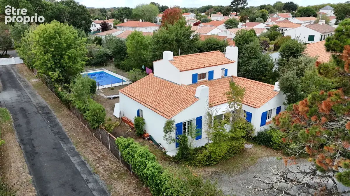 Maison de 165 m² sur Challans ! - photo 2