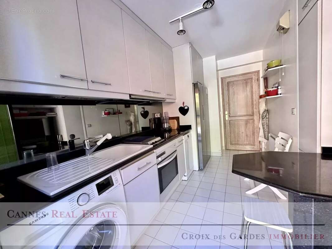 Appartement à LE CANNET