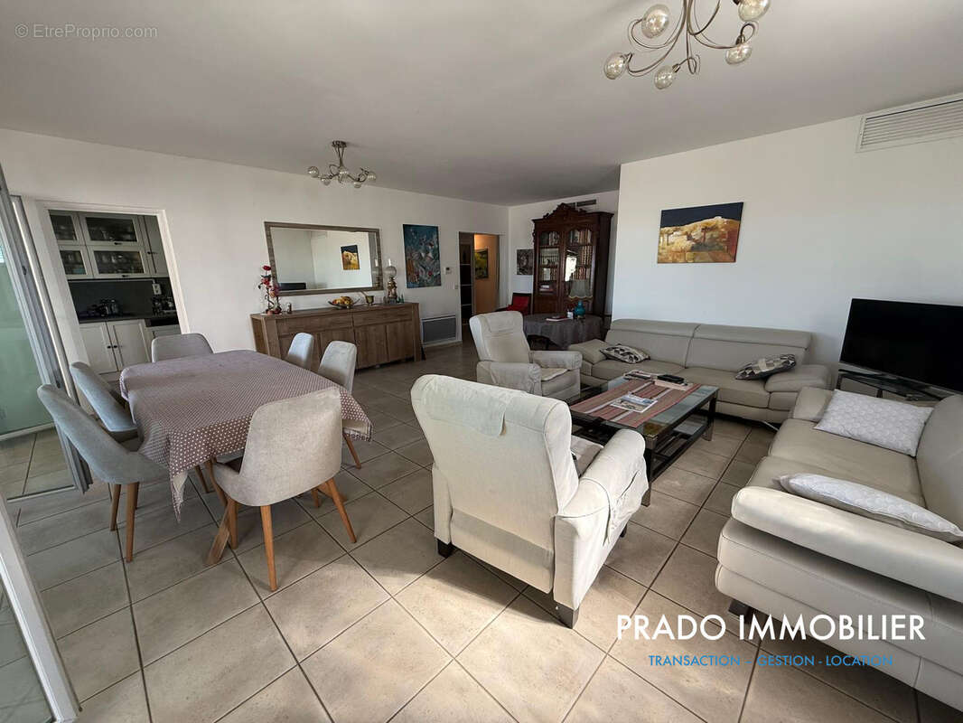 Appartement à MARSEILLE-8E