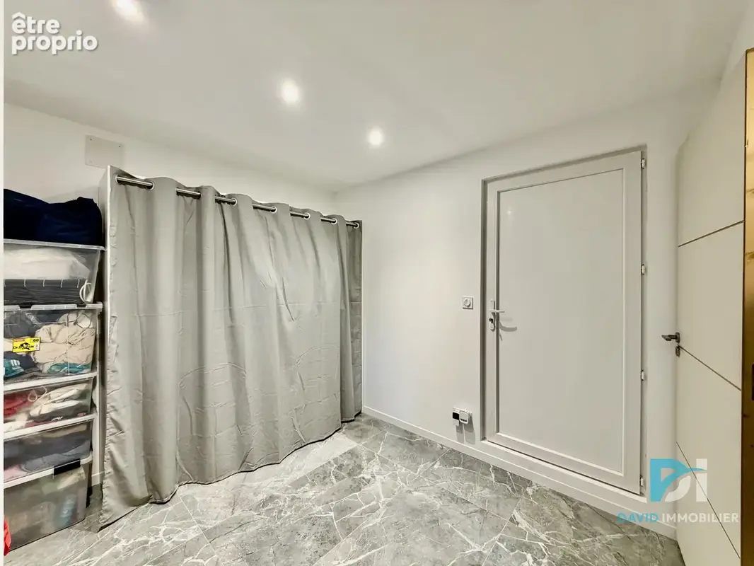 Maison T4 97 m2 entièrement rénovée avec Garage - Terrasse - Jardin - photo 16