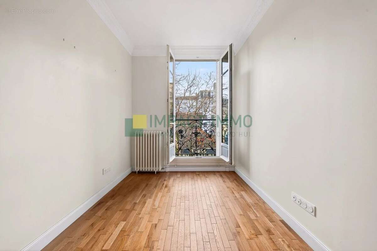 Appartement à CLICHY