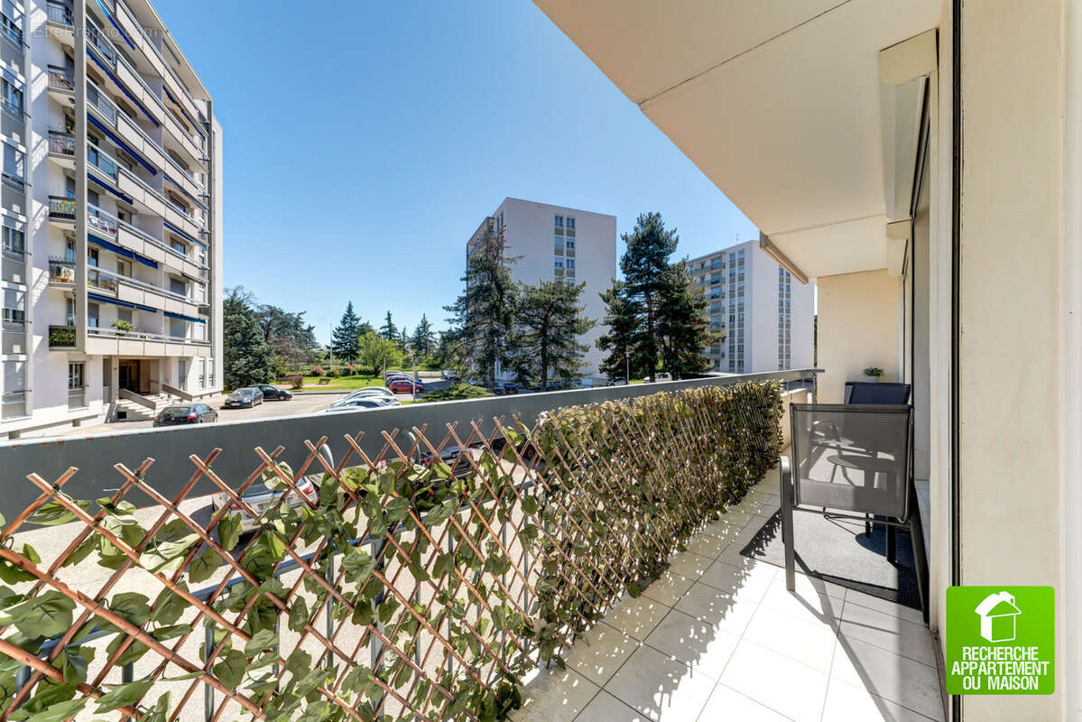 Appartement à LYON-8E