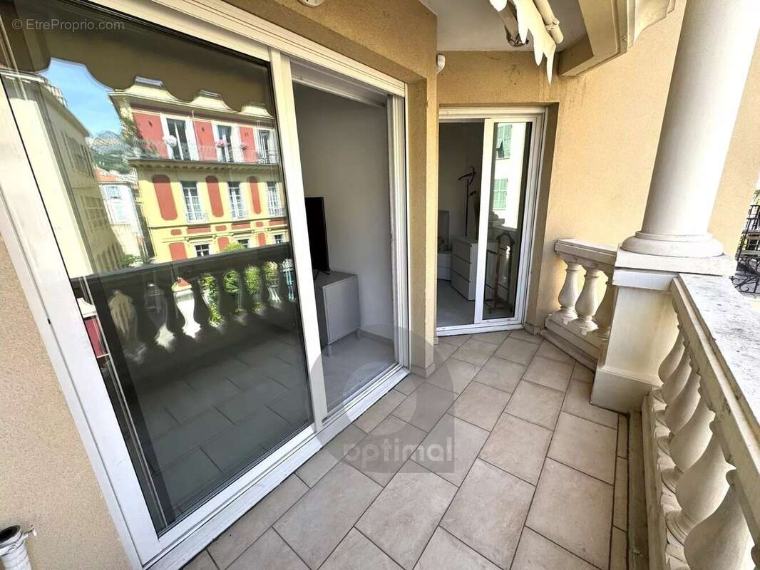 Menton centre, bord de mer, agreable 2 p avec terrasse - photo 14
