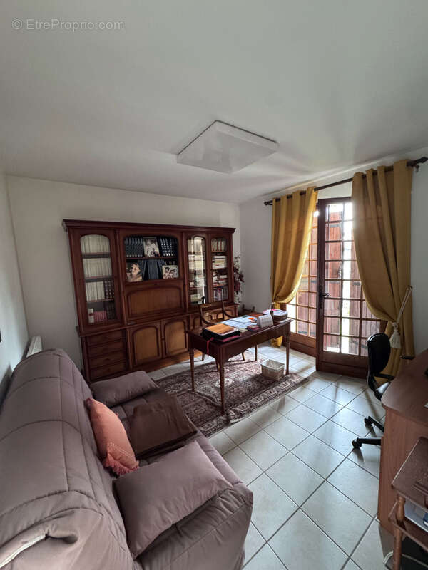Nouvelle exclusivité - Maison familiale à seulement 2.5 km des plages - photo 4
