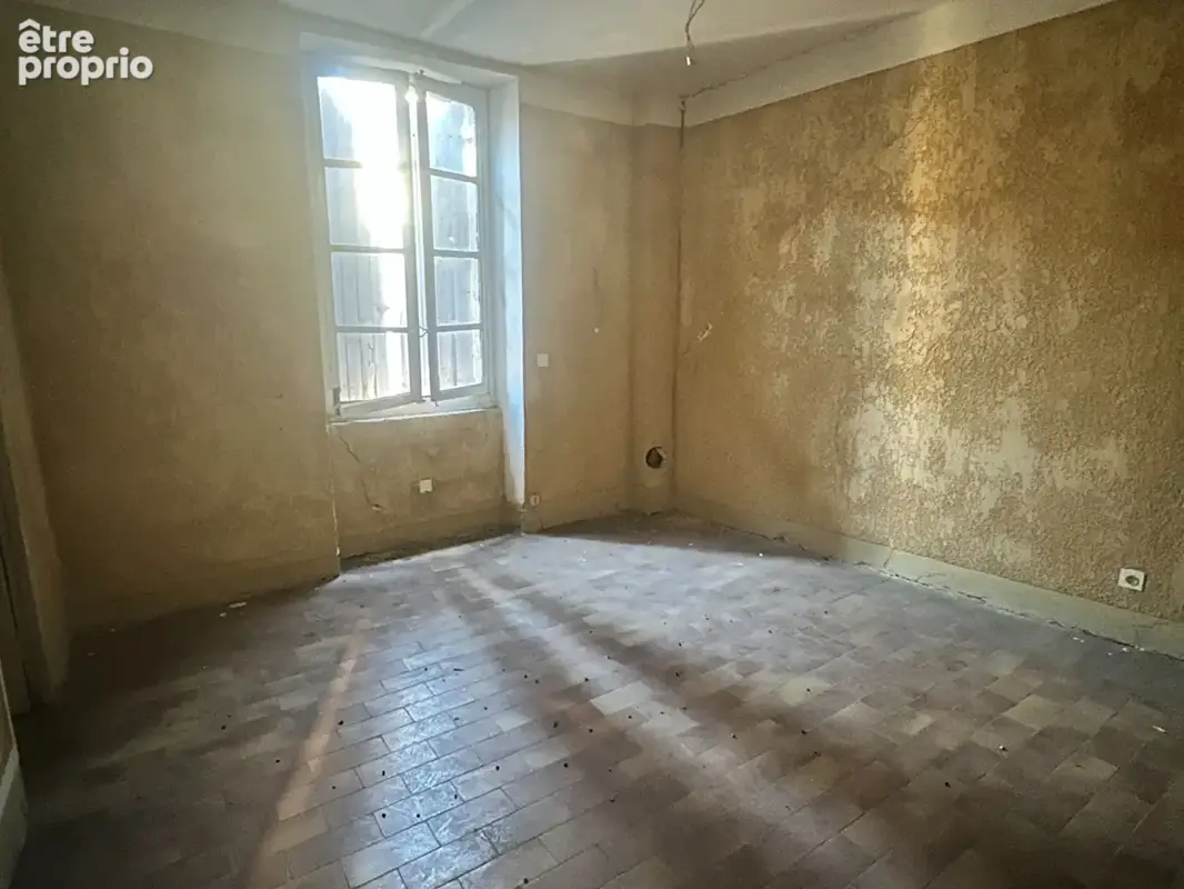 Immeuble 6 appartements et 2 commerces - photo 16