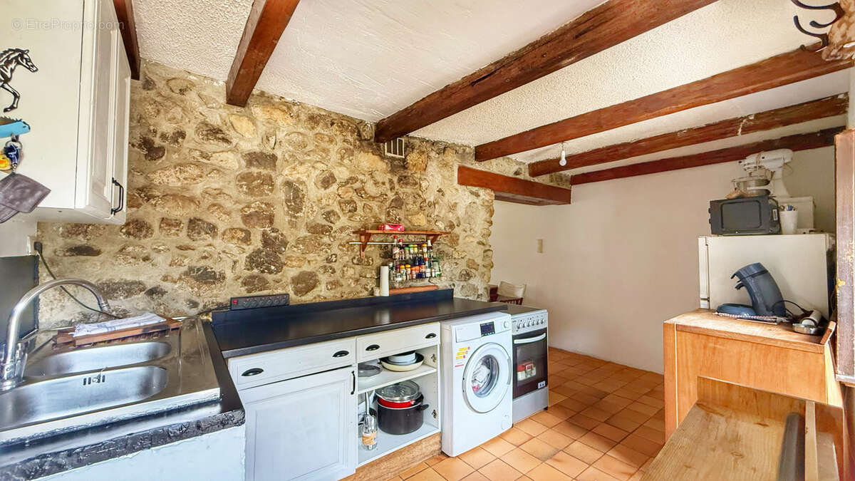 Maison à SAINT-PIERRE-DE-CHARTREUSE