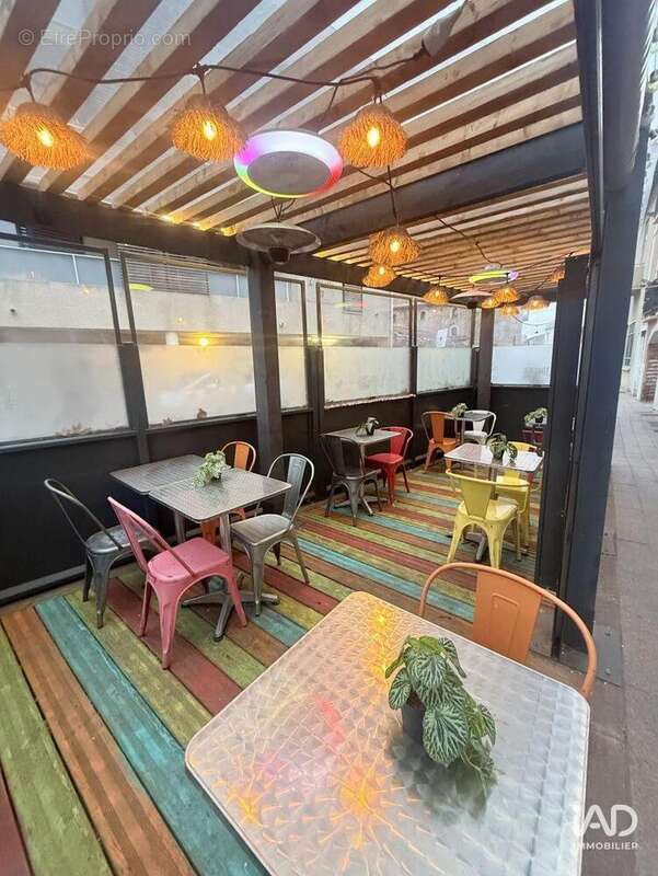 Photo 4 - Commerce à PIA