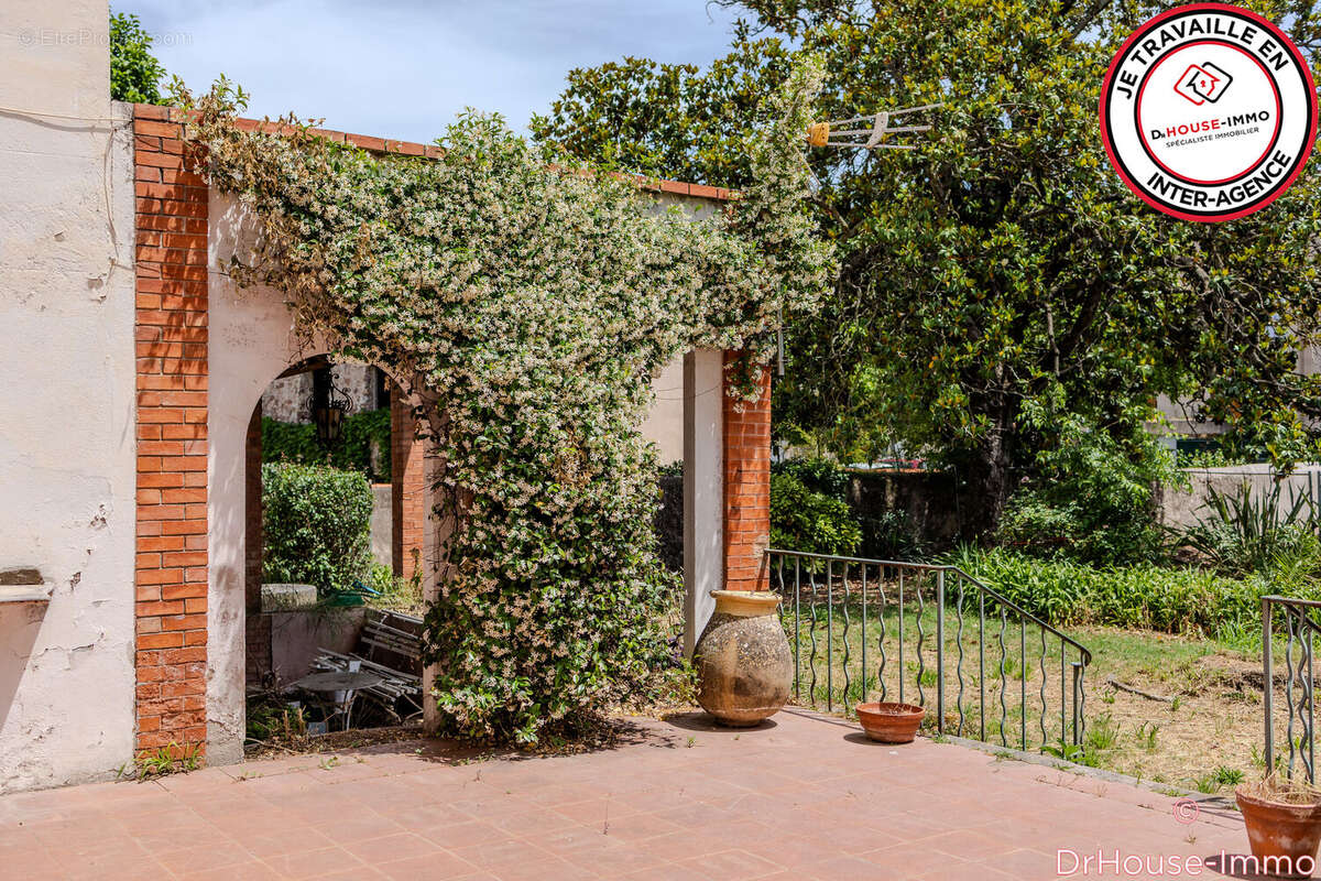 Maison 388 m² à Sollies-Pont  - photo 6
