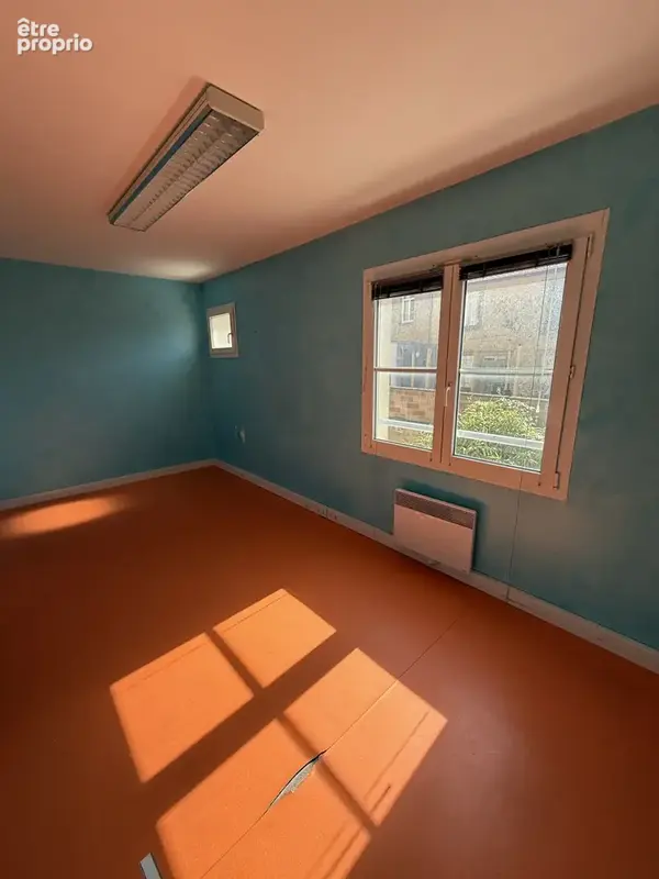 Ancienne étude notariale de 153m2   Bureaux avec fort potentiel au cœur de Faulquemont - photo 8