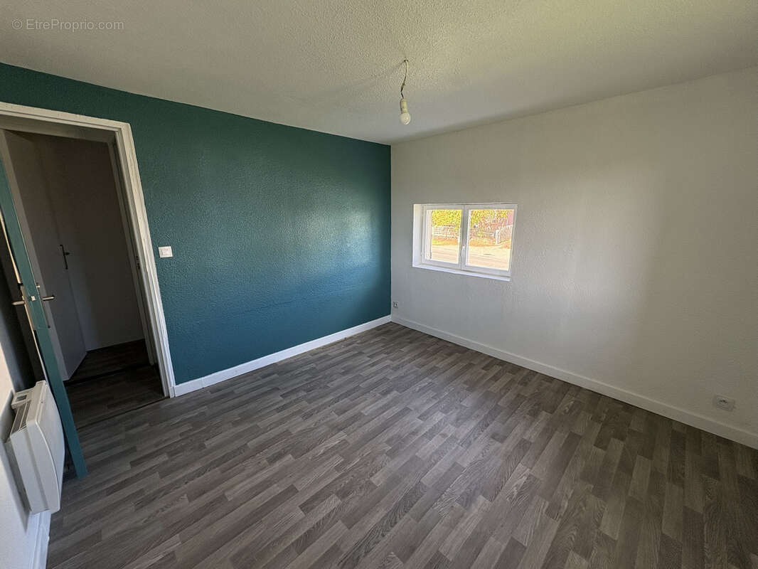 Maison à CLERMONT-DESSOUS