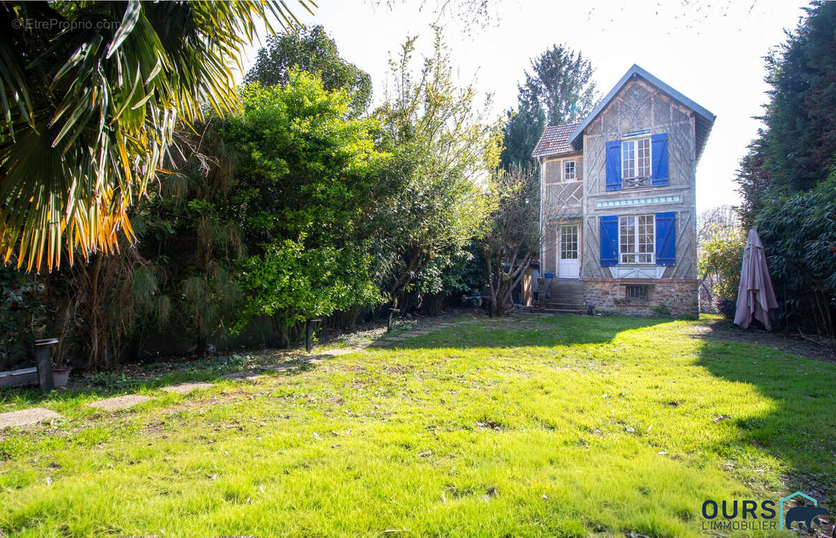 Maison à ENGHIEN-LES-BAINS