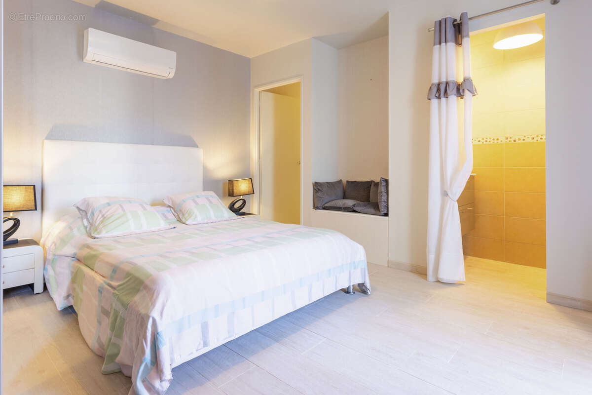 Maison à MESCHERS-SUR-GIRONDE