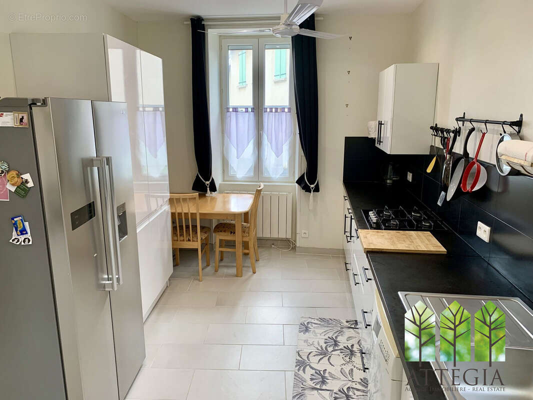 Maison à SAINT-SILVAIN-SOUS-TOULX