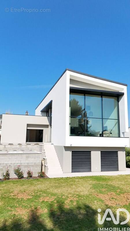 Photo 1 - Maison à THIL