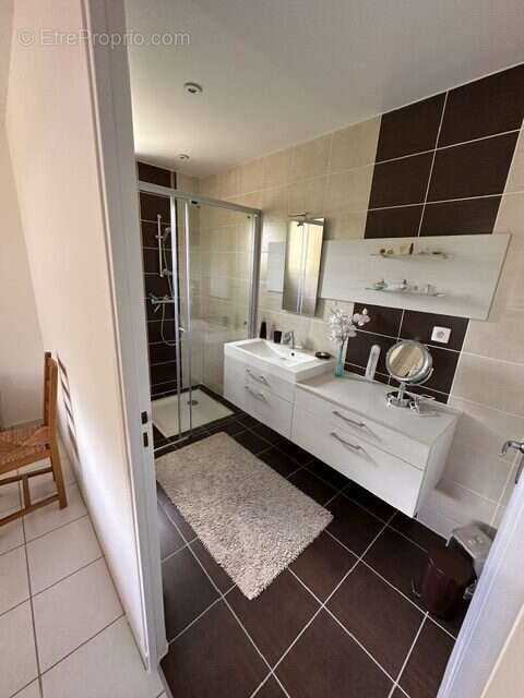 Maison 173 m² à Royat  - photo 9
