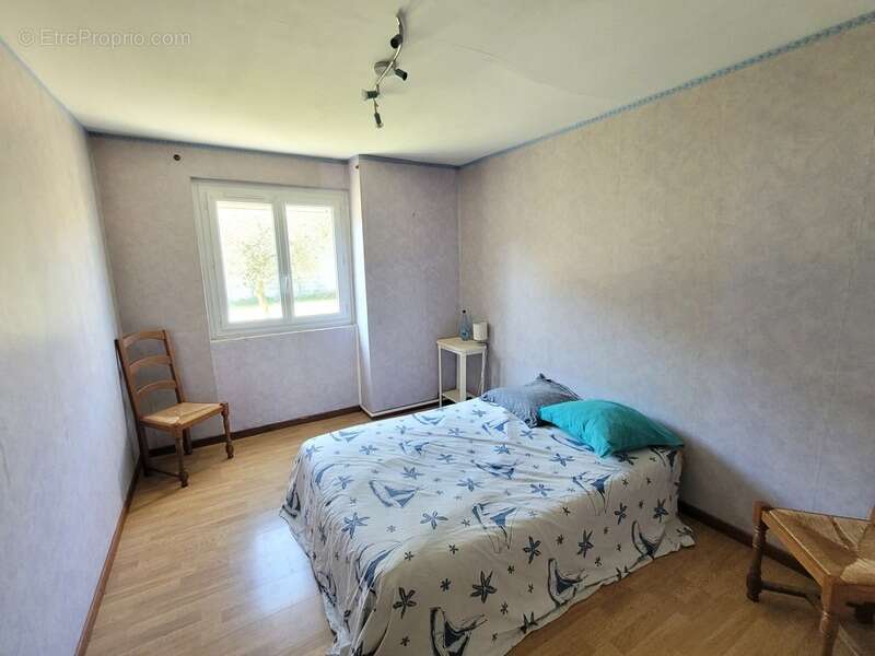 Maison à CUSSAC-FORT-MEDOC