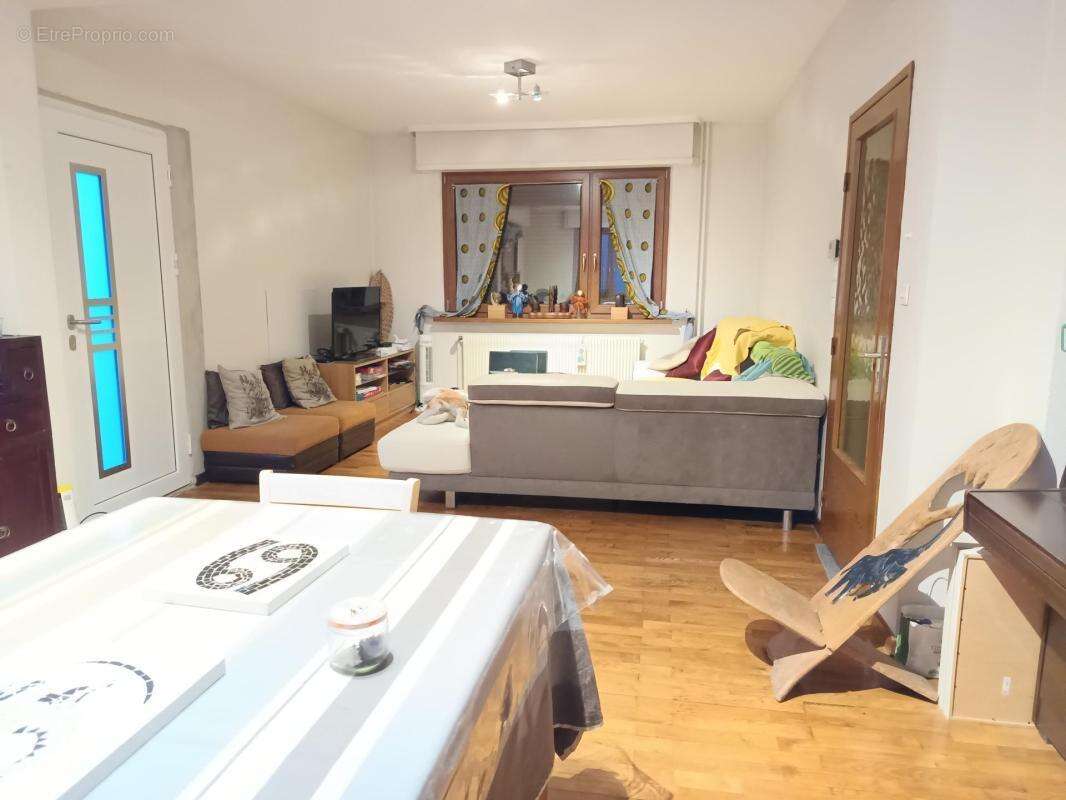 Maison à MUTZENHOUSE