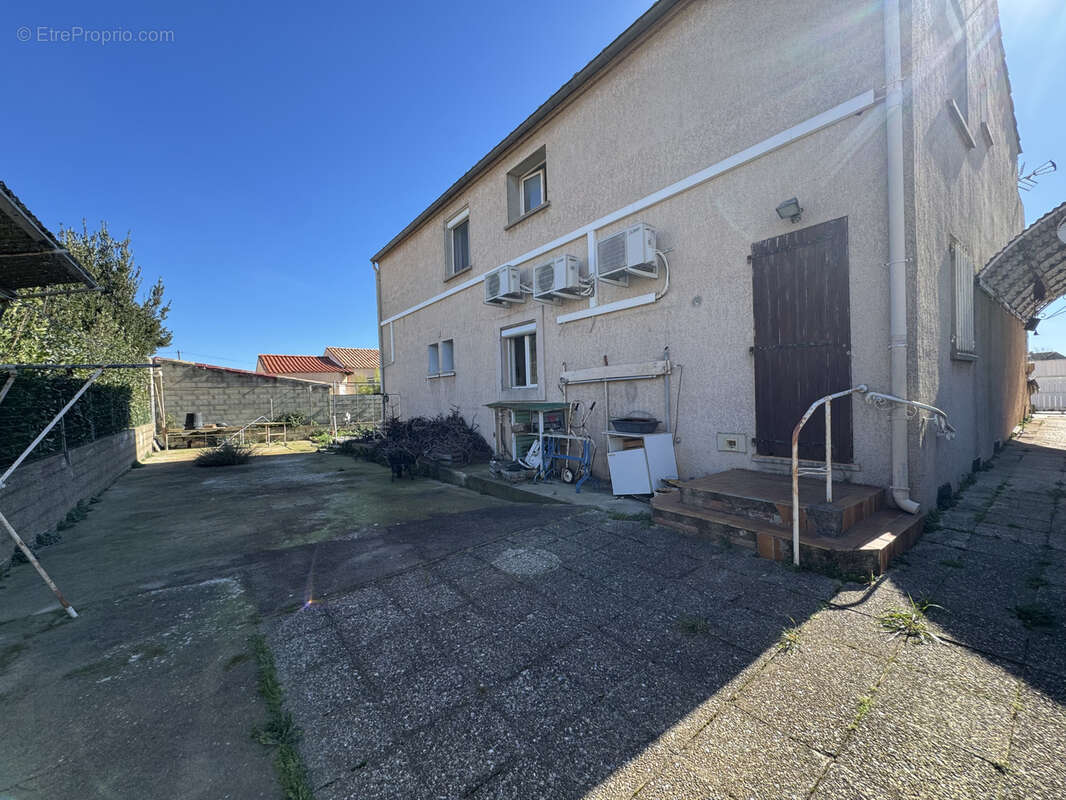 Maison à COURSAN