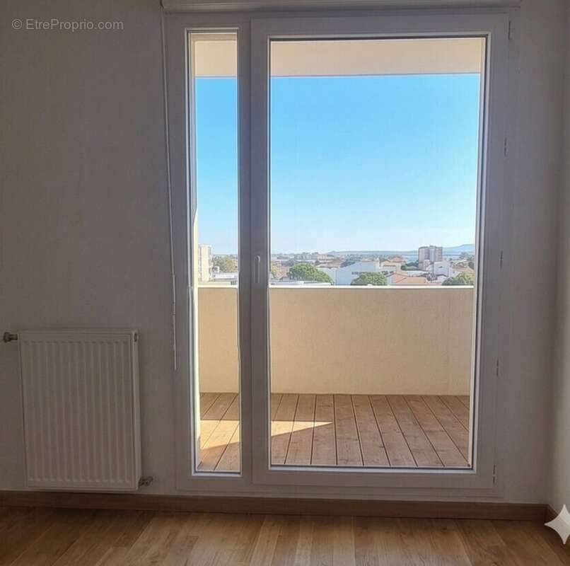 Appartement T4 en dernier étage avec grande terrasse - Tournefeuille - photo 3