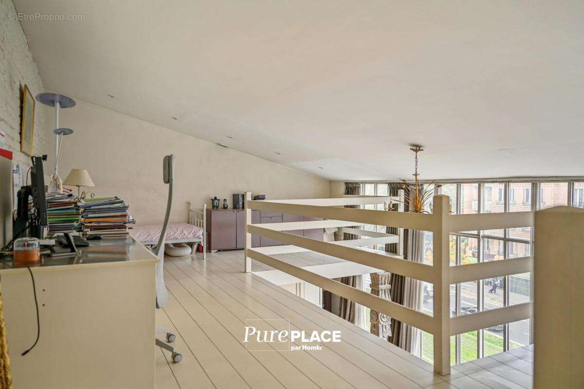 Maison à PARIS-17E