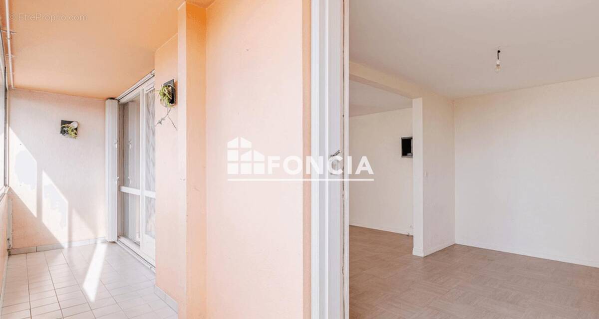 Appartement à SAINT-PIERRE-DES-CORPS