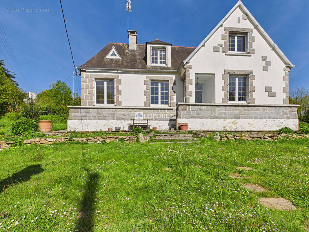 Maison à CHATEAULIN