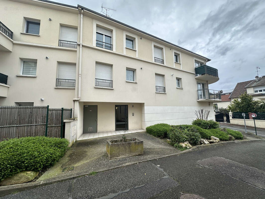 Appartement à MANTES-LA-VILLE