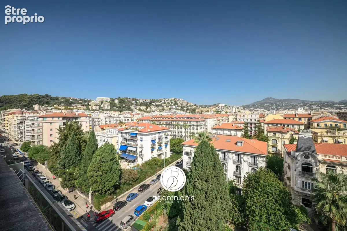NICE // Fleurs : Appartement / À Rénover / Dernier Etage / Vue Panoramique - photo 16