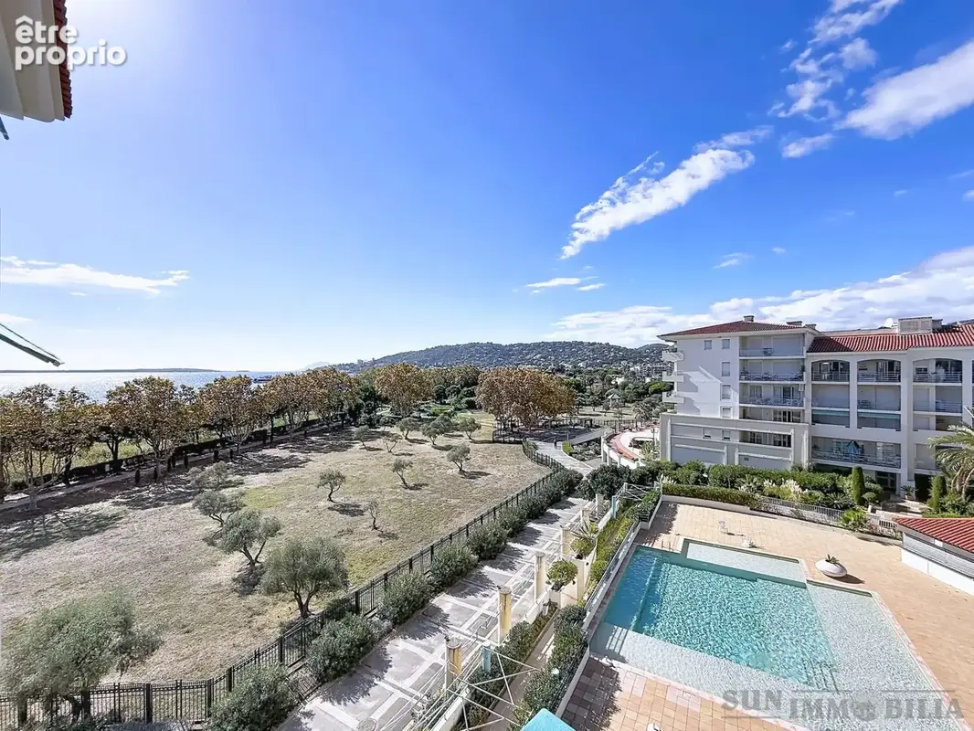 Appartement 2 pièces 43 m² à vendre à Antibes (06160) - photo 1