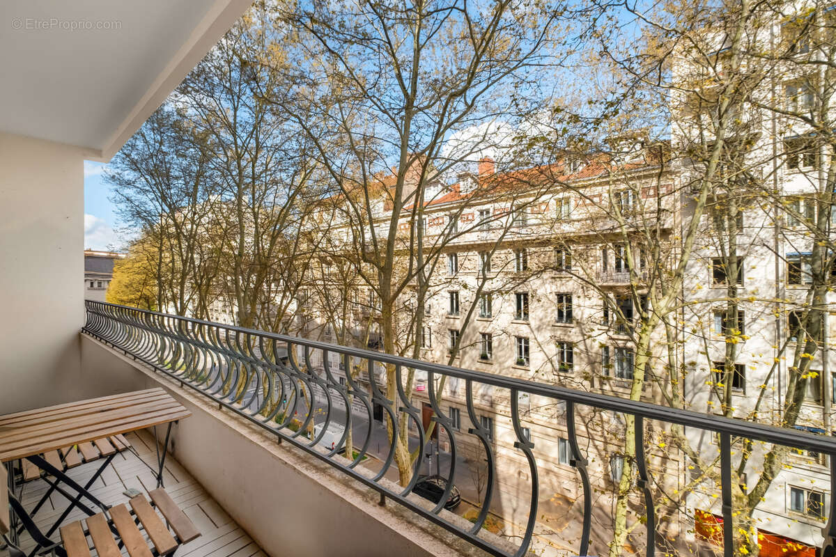 Appartement à LYON-6E