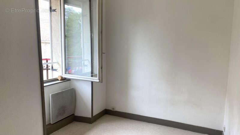 Maison à METZ-LE-COMTE