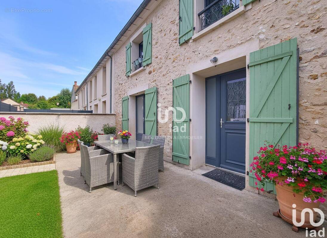 Photo 1 - Maison à ARNOUVILLE-LES-MANTES