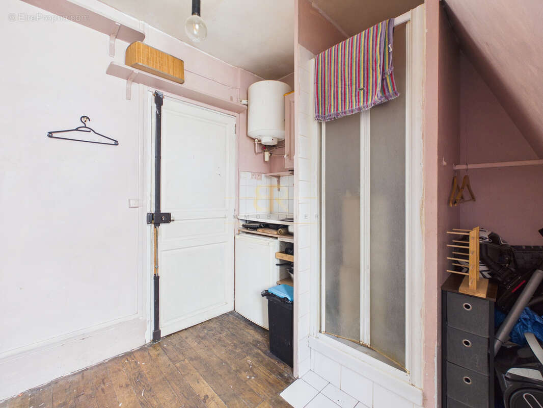 Appartement à PARIS-10E