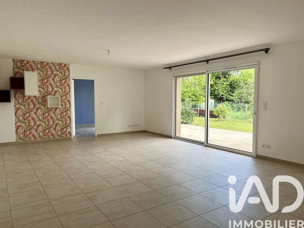 Photo 3 - Maison à BEAUTIRAN